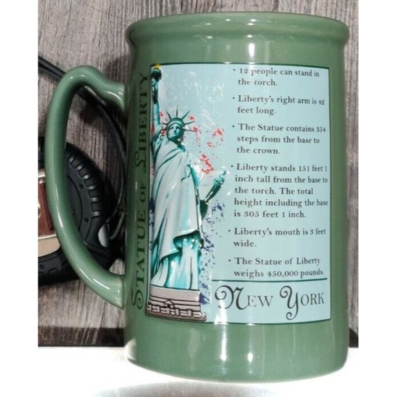 NEW YORK STATUE OF LIBERTY COFFEE TEA MUG RAISED 3D Art Deco Print Tall Green - Picture 2 of 7